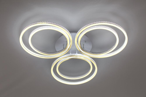 Потолочная светодиодная люстра Escada 10241/6LED Потолочная светодиодная люстра Escada 10241/6LED