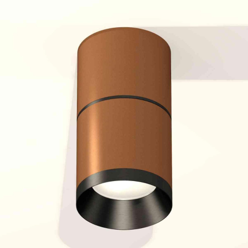 Комплект накладного светильника Ambrella light Techno Spot XS7404041 SCF/PBK кофе песок/черный полированное (C7404, A2071, C7404, N7031) Комплект накладного светильника Ambrella light Techno Spot XS7404041 SCF/PBK кофе песок/черный полированное (C7404, A2071, C7404, N7031)