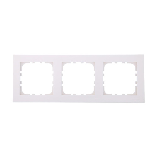 Рамка LK Studio 3-постовая (белый) LK80 844304-1 Рамка LK Studio 3-постовая (белый) LK80 844304-1