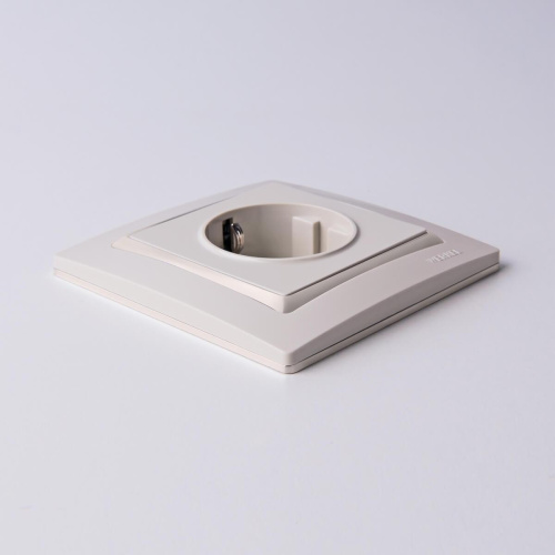 Рамка Werkel Snabb Basic на 1 пост слоновая кость WL03-Frame-01 4690389098703 Рамка Werkel Snabb Basic на 1 пост слоновая кость WL03-Frame-01 4690389098703