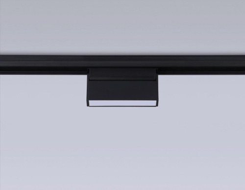 Трековый светодиодный светильник Ambrella light Track System Magnetic GL4059 Трековый светодиодный светильник Ambrella light Track System Magnetic GL4059
