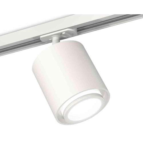 Комплект трекового светильника Ambrella light Track System XT7722001 SWH/FR белый песок/белый матовый (A2536, C7722, N7120) Комплект трекового светильника Ambrella light Track System XT7722001 SWH/FR белый песок/белый матовый (A2536, C7722, N7120)