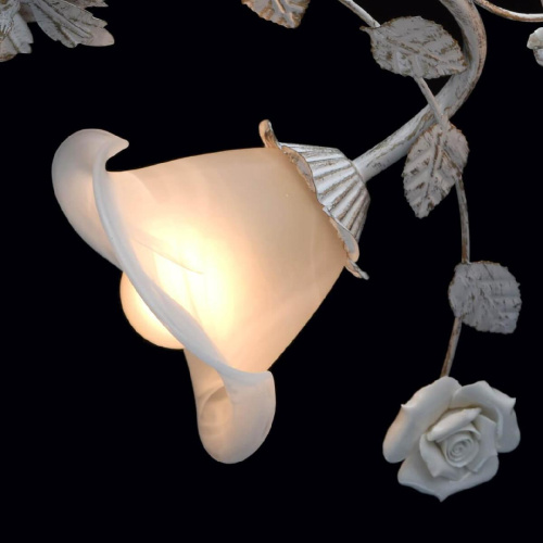 Потолочная люстра MW-Light Восторг 242014704 Потолочная люстра MW-Light Восторг 242014704