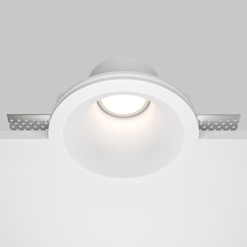 Встраиваемый светильник Maytoni Gyps DL002-1-01-W Встраиваемый светильник Maytoni Gyps DL002-1-01-W