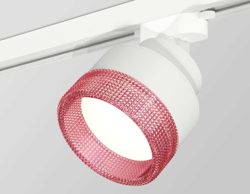 Комплект трекового светильника Ambrella light Track System XT (A2524, A2105, C8101, N8486) XT8101042 Комплект трекового светильника Ambrella light Track System XT (A2524, A2105, C8101, N8486) XT8101042