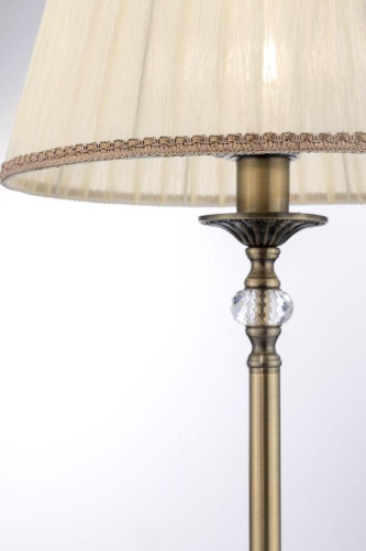 Торшер Maytoni Soffia RC093-FL-01-R Торшер Maytoni Soffia RC093-FL-01-R