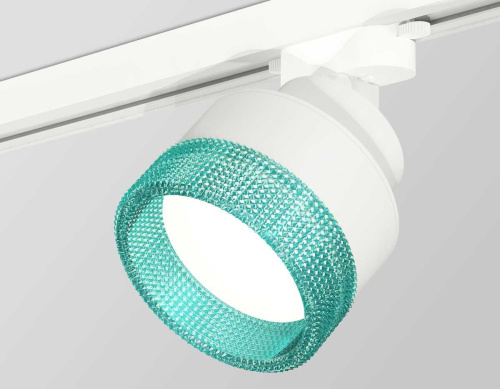Комплект трекового светильника Ambrella light Track System XT (A2524, A2105, C8101, N8488) XT8101043 Комплект трекового светильника Ambrella light Track System XT (A2524, A2105, C8101, N8488) XT8101043