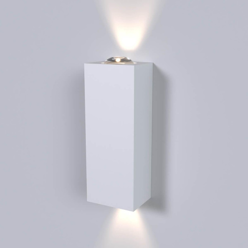Настенный светодиодный светильник Elektrostandard Petite LED 40110/LED белый a056594 Настенный светодиодный светильник Elektrostandard Petite LED 40110/LED белый a056594