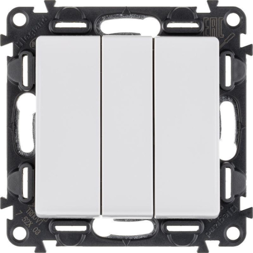 Выключатель трехклавишный Legrand Valena Life 10A 250V белый 752403 Выключатель трехклавишный Legrand Valena Life 10A 250V белый 752403