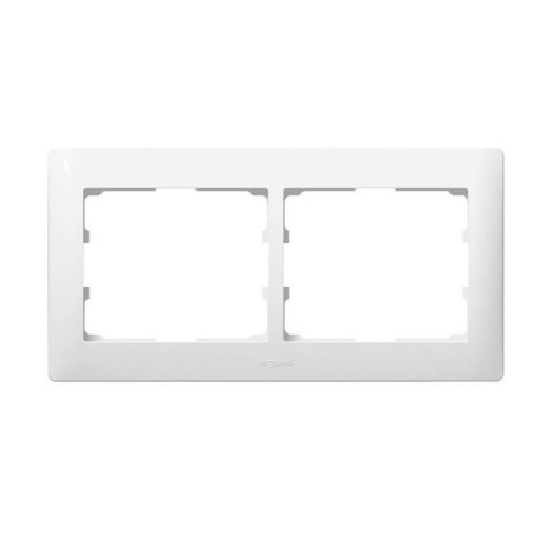Рамка 2-постовая Legrand Galea Life белая 771002 Рамка 2-постовая Legrand Galea Life белая 771002