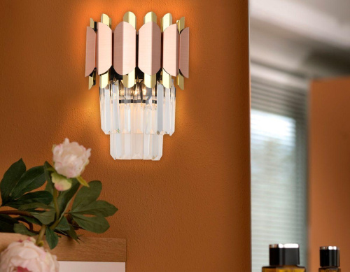 Настенный светильник Ambrella light Traditional TR5294 Настенный светильник Ambrella light Traditional TR5294