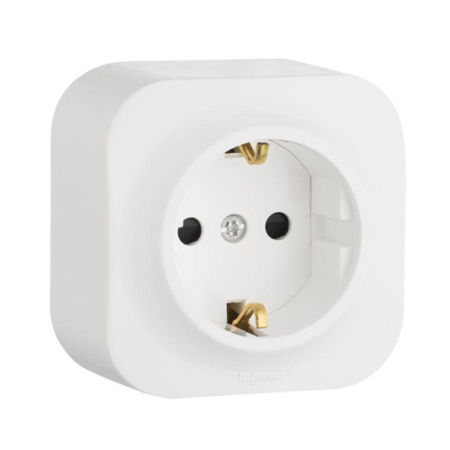 Розетка 2К+З Legrand Quteo 16A 250V с/з белая 782211 Розетка 2К+З Legrand Quteo 16A 250V с/з белая 782211