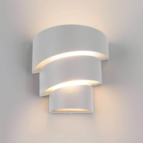 Уличный настенный светодиодный светильник Elektrostandard 1535 Techno LED Helix белый a039957 Уличный настенный светодиодный светильник Elektrostandard 1535 Techno LED Helix белый a039957