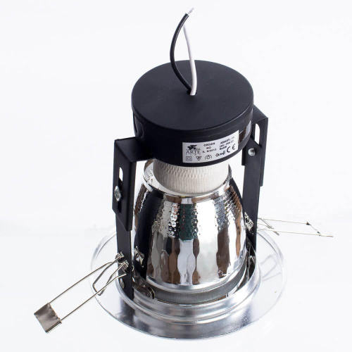 Встраиваемый светильник Arte Lamp Downlights A8043PL-1SI Встраиваемый светильник Arte Lamp Downlights A8043PL-1SI