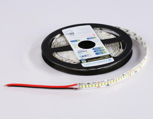 Светодиодная лента Ambrella Light 18W/m 240LED/m 2835SMD холодный белый 5M GS3303 Светодиодная лента Ambrella Light 18W/m 240LED/m 2835SMD холодный белый 5M GS3303