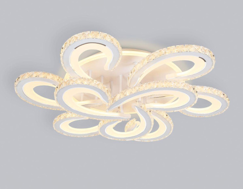 Потолочная светодиодная люстра Ambrella light Acrylica Ice FA1704 Потолочная светодиодная люстра Ambrella light Acrylica Ice FA1704