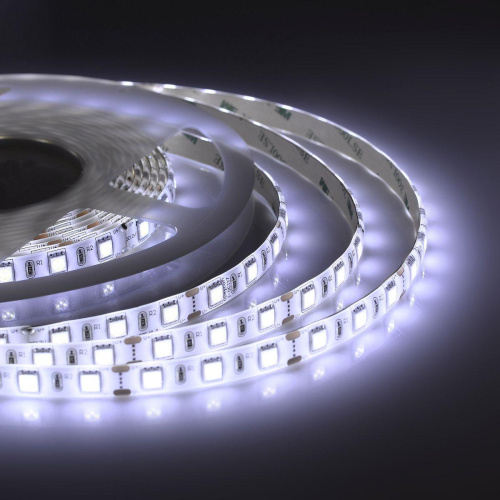 Светодиодная влагозащищенная лента OGM 14,4W/m 60LED/m 5050SMD холодный белый 5M LSE-157 Светодиодная влагозащищенная лента OGM 14,4W/m 60LED/m 5050SMD холодный белый 5M LSE-157