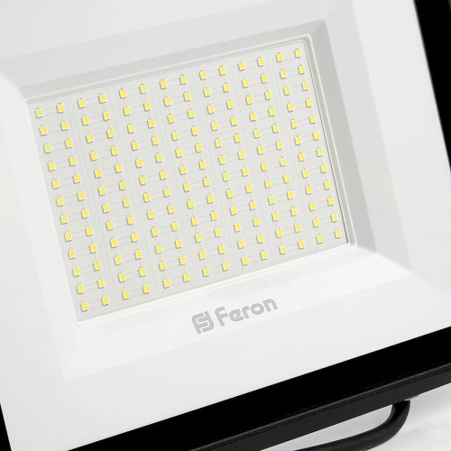 Прожектор светодиодный Feron 200W 4000K LL-924 48110 Прожектор светодиодный Feron 200W 4000K LL-924 48110