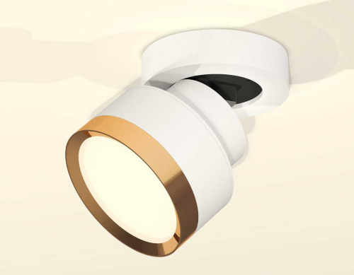 Комплект спота Ambrella light Techno Spot XM (A2228, A2105, C8101, N8124) XM8101004 Комплект спота Ambrella light Techno Spot XM (A2228, A2105, C8101, N8124) XM8101004