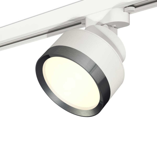 Комплект трекового светильника Ambrella light Track System XT (A2524, A2105, C8101, N8133) XT8101006 Комплект трекового светильника Ambrella light Track System XT (A2524, A2105, C8101, N8133) XT8101006