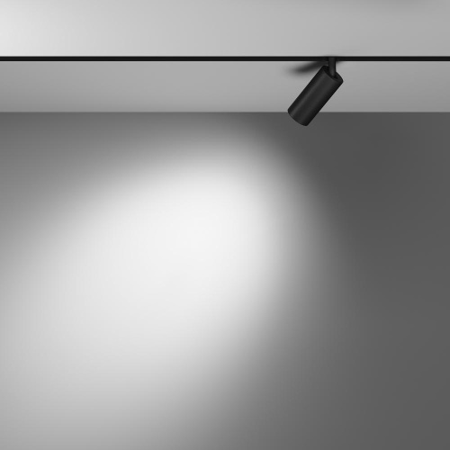 Трековый светодиодный светильник Maytoni Technica Focus Led TR032-2-5W3K-M-B Трековый светодиодный светильник Maytoni Technica Focus Led TR032-2-5W3K-M-B