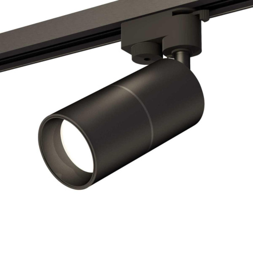 Комплект трекового светильника Ambrella light Track System XT (A2521, C6302, A2061, C6302, N6111) XT6302010 Комплект трекового светильника Ambrella light Track System XT (A2521, C6302, A2061, C6302, N6111) XT6302010