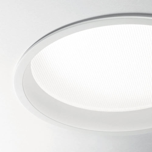Встраиваемый светодиодный светильник Ideal Lux Deep 20W 3000K 249032 Встраиваемый светодиодный светильник Ideal Lux Deep 20W 3000K 249032